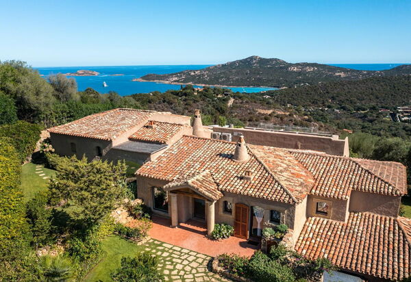 Villa Pedretti: Activities, Amenities, Building Exterior, Hot Tub, Other Room, Pool, Room Detail, Spring, Summer