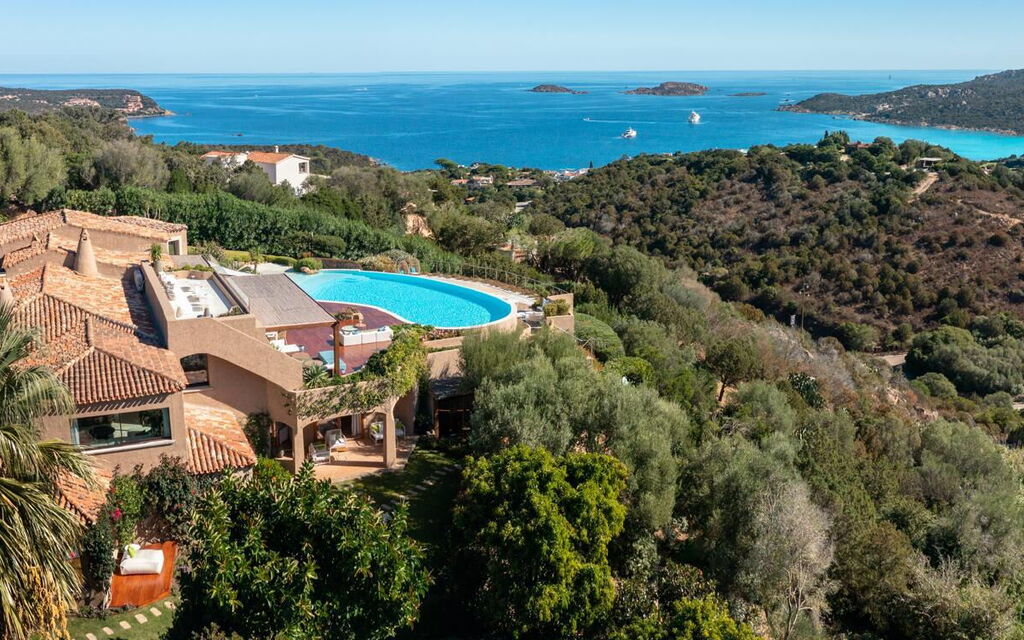 Villa Pedretti: Altra Stanza, Attività, Caratteristiche, Dettagli della stanza, Estate, Esterni, Idromassaggio, Piscina, Primavera