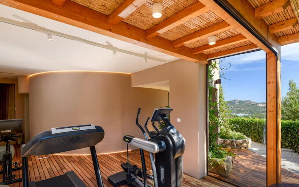 Villa Pedretti: Altra Stanza, Attività, Caratteristiche, Dettagli della stanza, Estate, Esterni, Idromassaggio, Piscina, Primavera