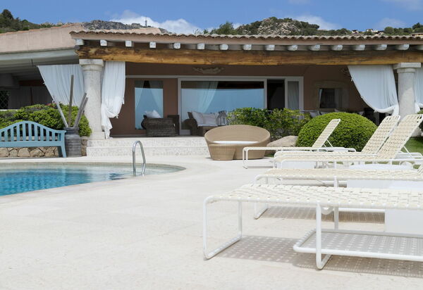 Villa Sa Domus