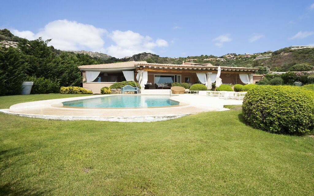 Villa Sa Domus: Balcone / Terrazza / Patio, Benessere, Estate, Esterni, Primavera