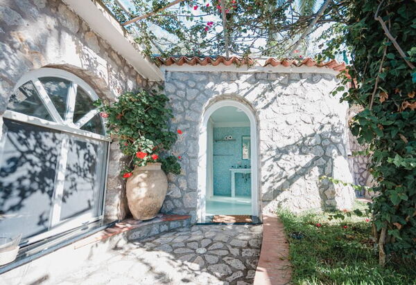 Villa Collemare: Activities, Amenities, Balcony / Terrace / Patio, Facilities, Garden, Hot Tub, Pool, Scenic View, Spring, Summer, Wellness