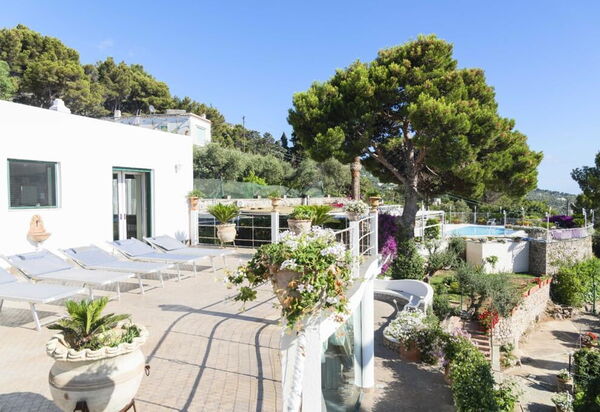 Villa Collemare: Activities, Amenities, Balcony / Terrace / Patio, Facilities, Garden, Hot Tub, Pool, Scenic View, Spring, Summer, Wellness