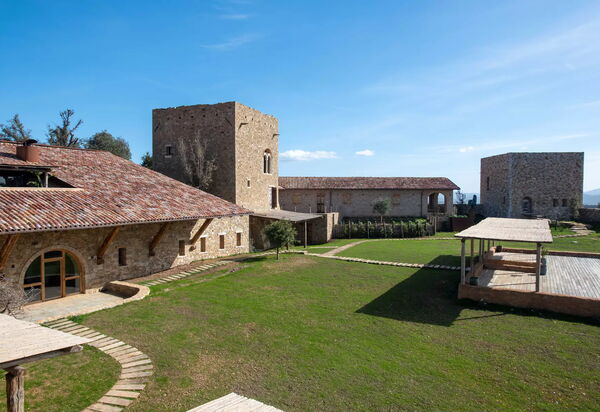 Villa Monte Argentario: Attività, Balcone / Terrazza / Patio, Benessere, Caratteristiche, Estate, Esterni, Giardino, Piscina, Primavera, Servizi, Vista Panoramica