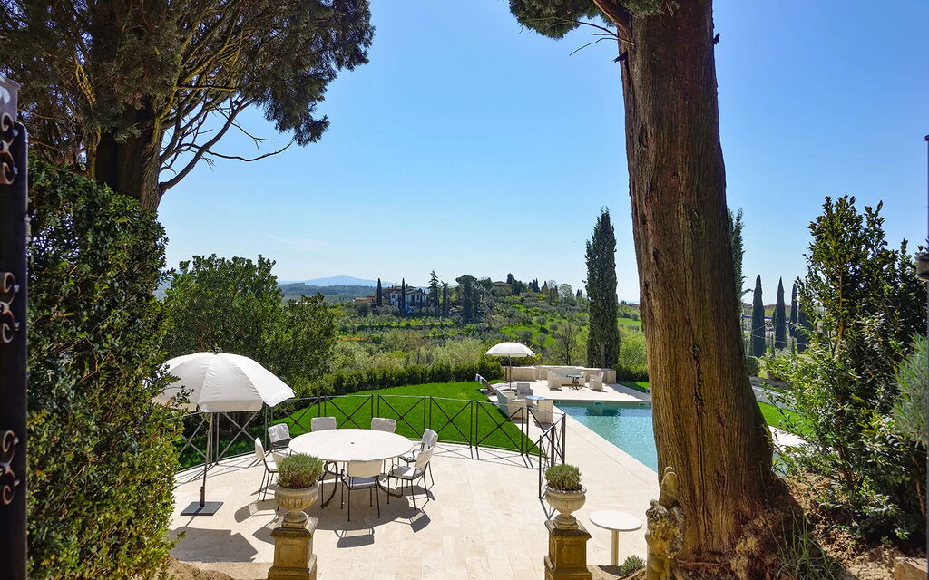 Villa Macciano: Attività, Balcone / Terrazza / Patio, Benessere, Caratteristiche, Estate, Esterni, Giardino, Piscina, Primavera, Servizi