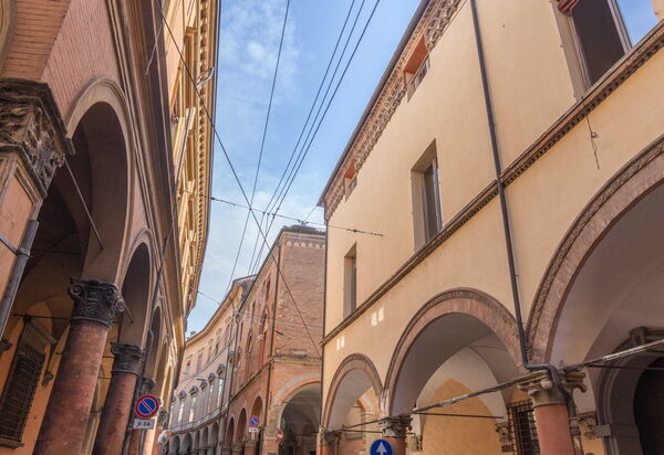 Castiglione Escape: Attività, Balcone / Terrazza / Patio, Città, Dettagli della stanza, Estate, Esterni, Primavera